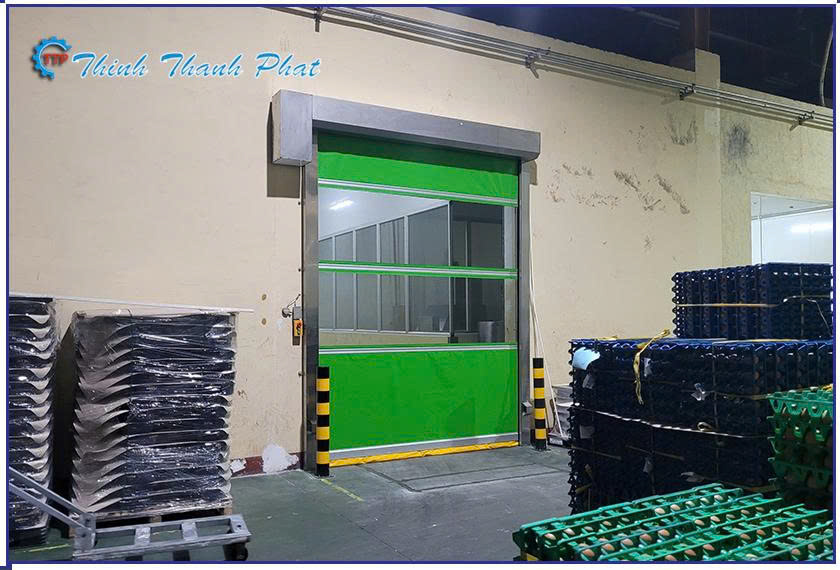 cua-cuon-dong-mo-nhanh