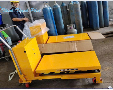 BÀN NÂNG ĐIỆN DI ĐỘNG