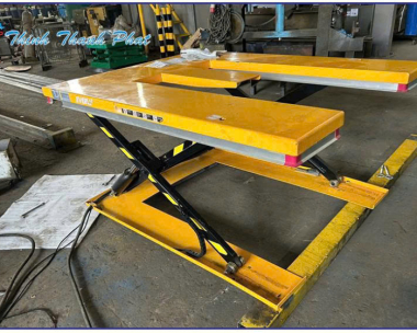 BÀN NÂNG HẠ THỦY LỰC CHỮ E 1500KG
