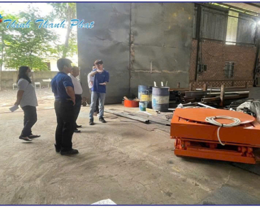 BÀN NÂNG THỦY LỰC CÓ MÂM XOAY