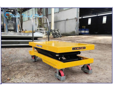 BÀN NÂNG THỦY LỰC VẬN HÀNH BẰNG CƠ 500kg