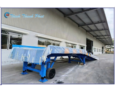 CẦU DẪN CONTAINER - GIẢI PHÁP BỐC DỠ NHANH VÀ AN TOÀN