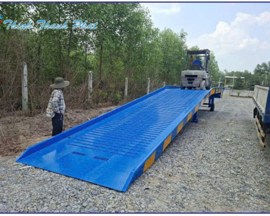 CẦU DẪN CONTAINER TỪ 6 ĐẾN 15 TẤN