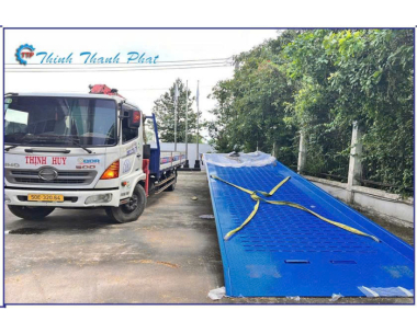 CẦU DẪN LÊN CONTAINER 