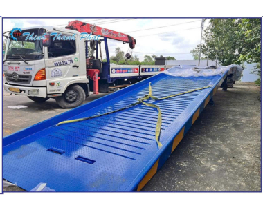 CẦU DẪN LÊN CONTAINER 