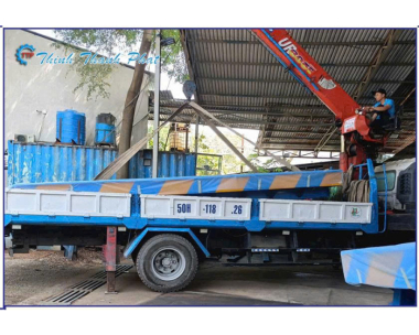 CẦU LÊN CONTAINER DI ĐỘNG 
