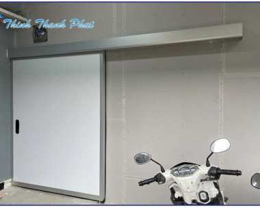CỬA LÙA PANEL: GIẢI PHÁP CÁCH NHIỆT CHO KHO LẠNH