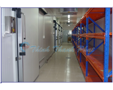 CỬA TRƯỢT KHO LẠNH