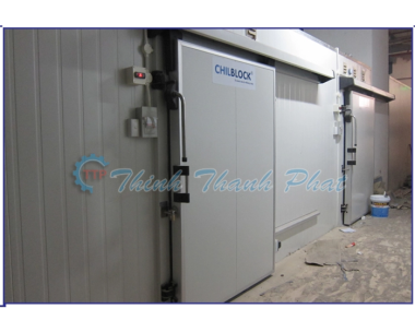 CỬA TRƯỢT KHO LẠNH