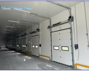 CỬA TRƯỢT TRẦN CÔNG NGHIỆP: HIỆU QUẢ, TIẾT KIỆM