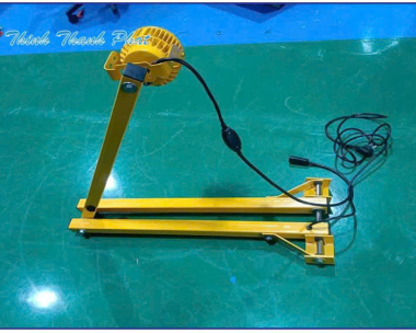 ĐÈN BỐC XẾP HÀNG HÓA CÔNG NGHIỆP (DOCK LIGHT)