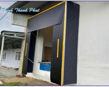 DOCK SHELTER DẠNG TẤM TRÙM KÍN ĐUÔI XE
