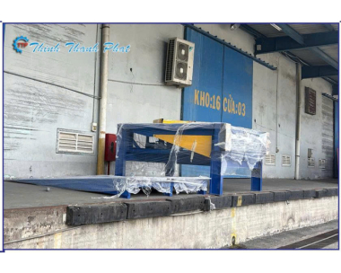 SÀN NÂNG THỦY LỰC KHÔNG HỐ DOCK - MEKONG DOCK 