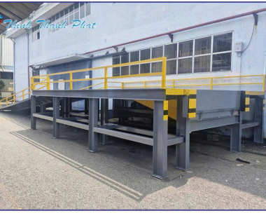 SÀN THAO TÁC (PLATFORM) KẾT HỢP VỚI SÀN NÂNG THỦY LỰC (HYDRAULIC DOCK LEVELER)
