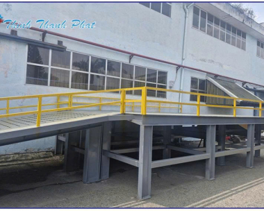 SÀN THAO TÁC (PLATFORM) KẾT HỢP VỚI SÀN NÂNG THỦY LỰC (HYDRAULIC DOCK LEVELER)