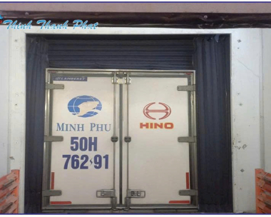 THIẾT BỊ TRÙM TÚI KHÍ CÁCH NHIỆT PHÍA SAU XE